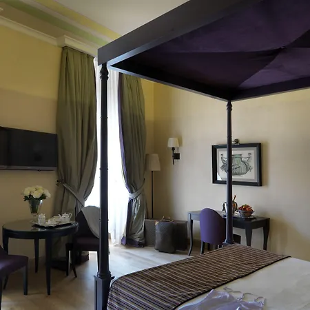 Отель San & Флоренция