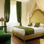 Otel San & 4*