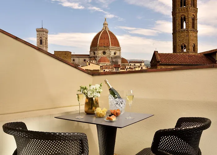 Ξενοδοχείο San &